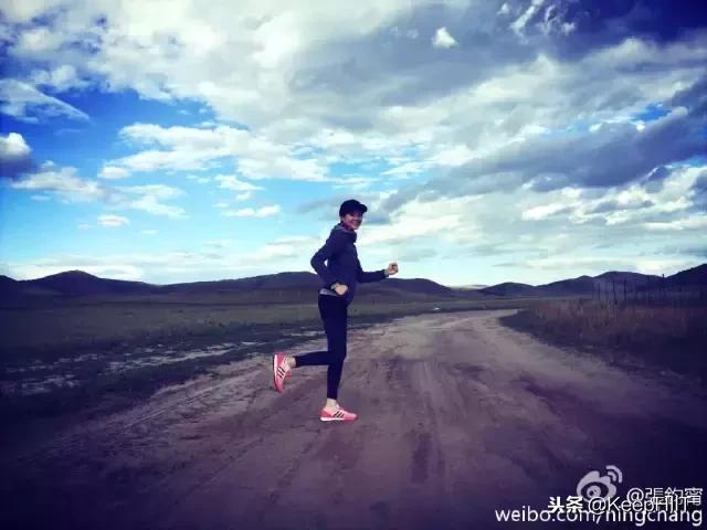 堅持跑步12年！「37歲活出18歲的模樣」被彭于晏讚女神：自律的人很可怕
