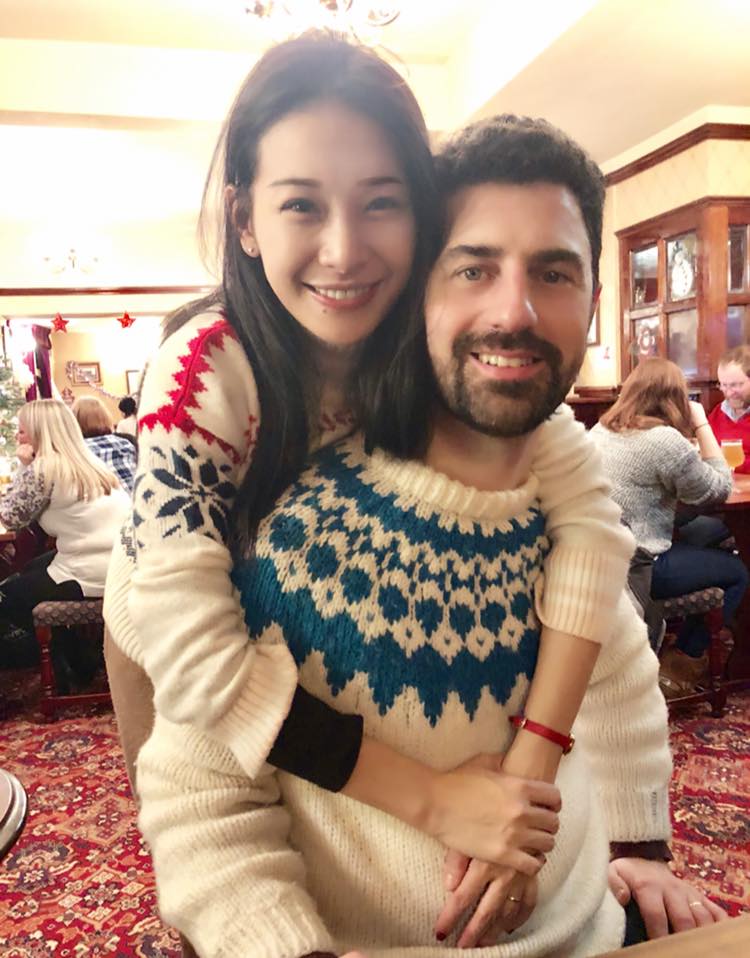 艾莉絲結婚2年曝「遠嫁外交官困擾」　「身兼三職不請保母」和外籍夫分擔育兒責任