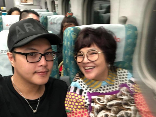 爸爸有3房!紀寶如19歲才得知「阿姨」竟是親媽 如今釋懷「3媽同桌」一視同仁送上紅包