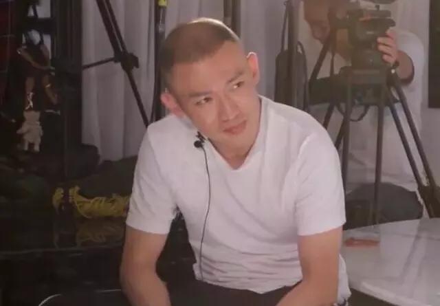 看偶像的戲長大，之後又把偶像變老公，網友：這才是人生贏家！