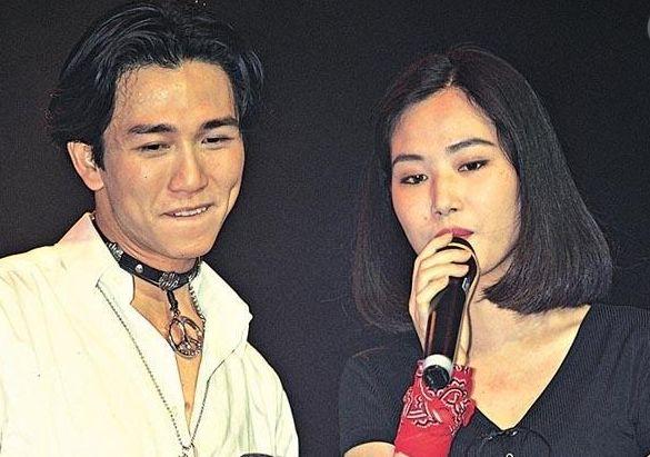 有過三段婚姻！和港姐離婚「再娶貼身助理」　「三婚娶小20歲女演員」今54歲回歸家庭