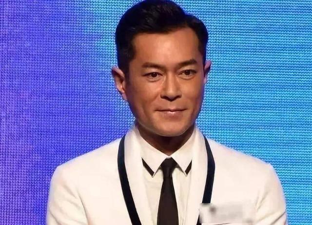 古天樂「第104棟教學樓完工」港星全自嘆不如  被質疑「為什麼要刻上名字？」答案暖翻眾人