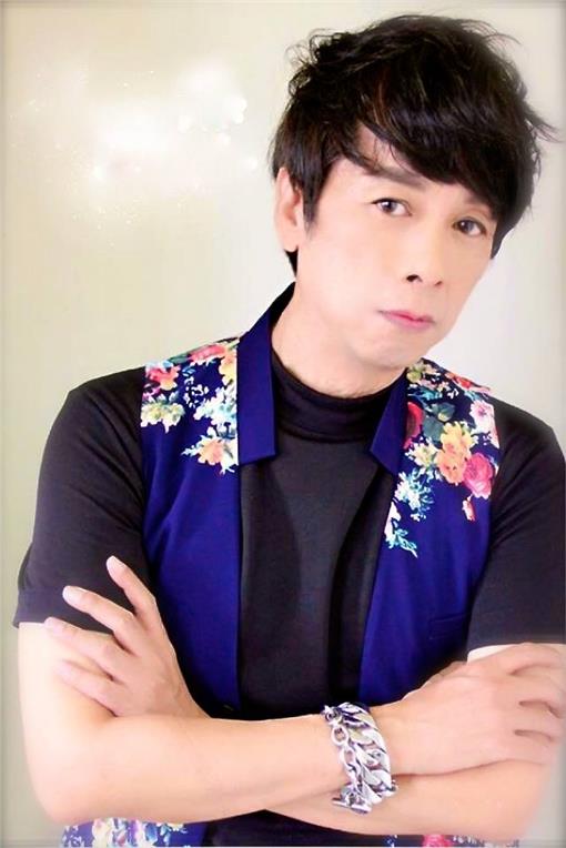 兄弟5人僅他奔喪！曹西平扛起債務遭控「搶爸爸財產」  他哽咽交代身後事：決不留給曹家人