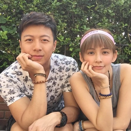 被求婚成功！袁艾菲公開喜訊「準人妻預備中」　高帥男友曝光「根本男版的她」網狂讚：超強夫妻臉❤