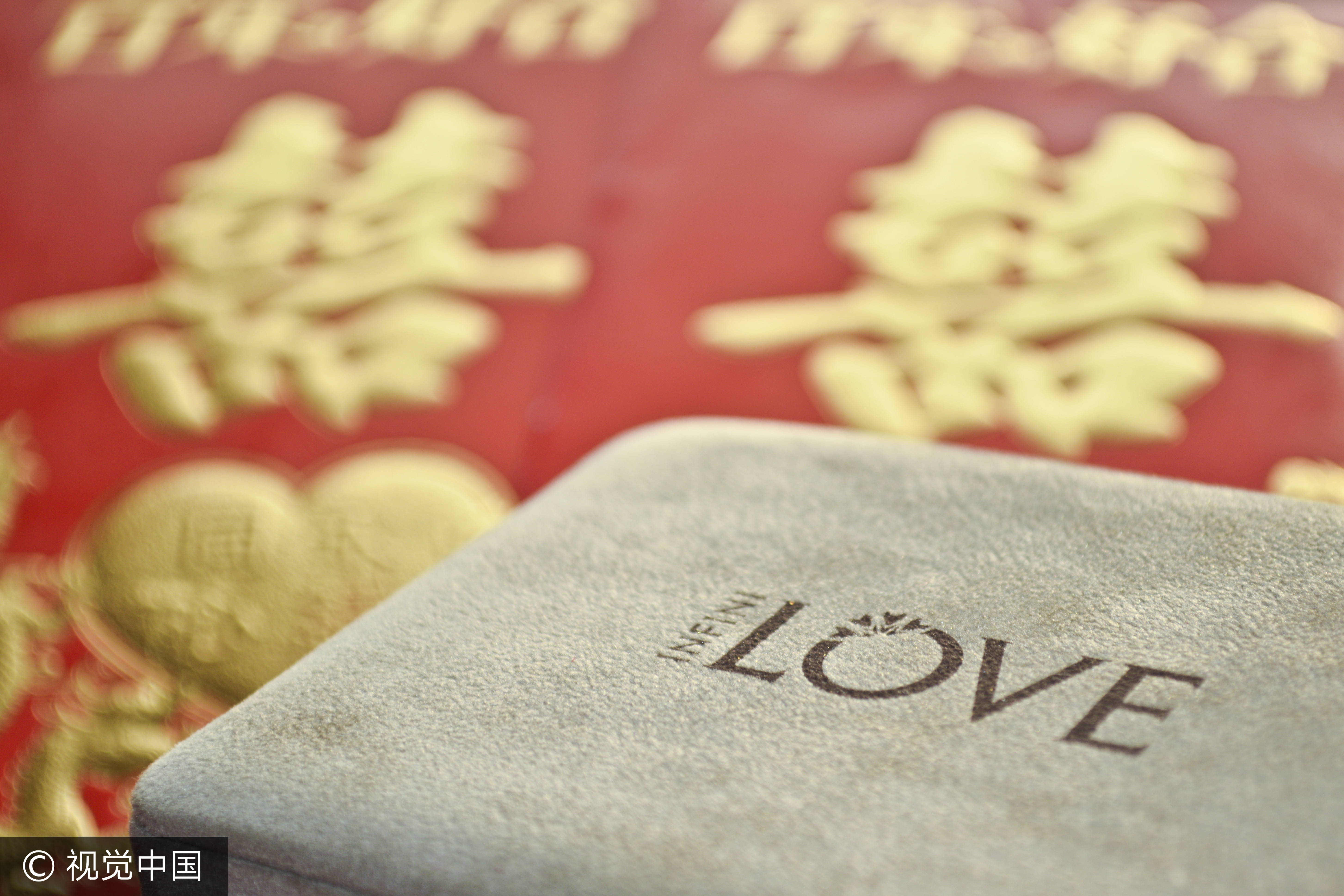 嫁女堅持收36萬聘金「否則對不起祖先」　隔年她娶媳婦「被收12萬聘金」改口哭喊：賣女兒啦！