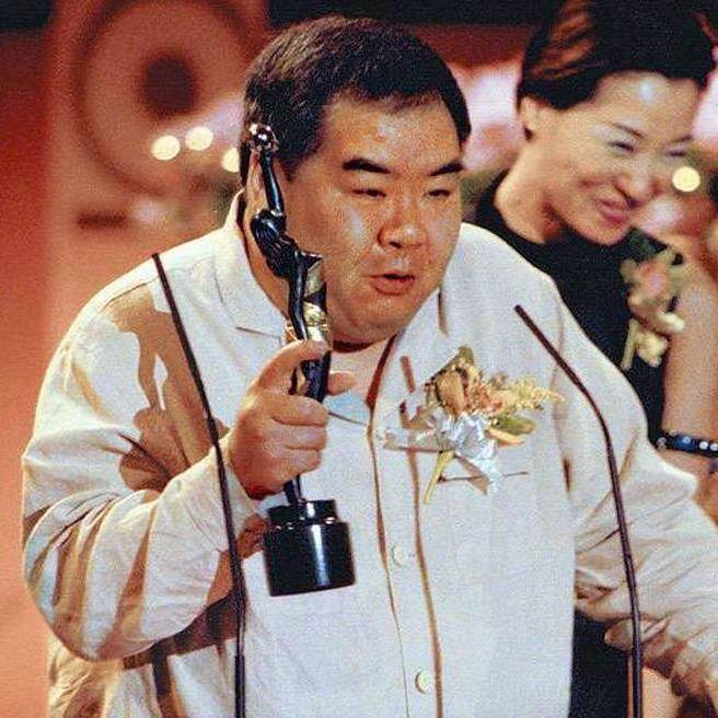 人稱最胖影帝「投資失利欠錢」老婆不離不棄　「做錯自己扛」縮衣節食短短4年還清上億