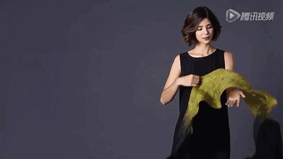 「天氣一冷」風一吹瑟瑟發抖！學會8種「圍巾的系法」穿什麼衣服都好看 　保暖又漂亮