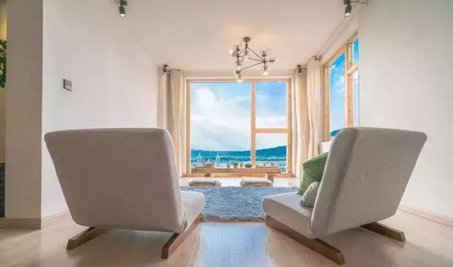 放棄都市生活！小夫妻在鄉村半山腰共築愛巢「打造151坪清幽民宿」路過旅人捨不得走