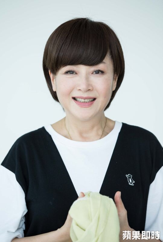 恬妞淚嘆一生最遺憾「無法讓前夫萬梓良快樂」　和事業有成女兒相依為命「此生唯一驕傲」