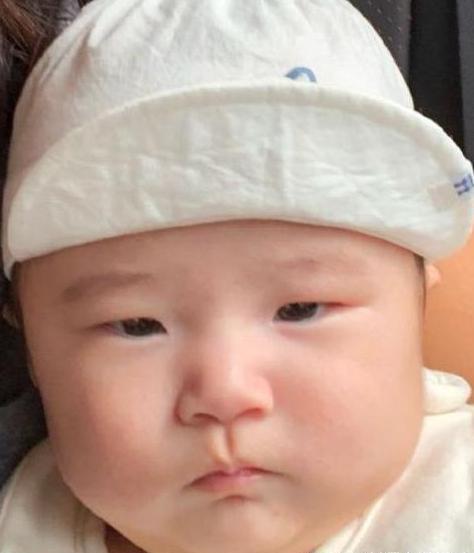 「四大天王」女兒，個個美到犯規！他的女兒卻一言難盡，自嘲平凡是她的運氣！