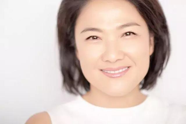 身家逾200億的54歲富婆！「每周跑步4次」從未停下腳步：因為自律所以富有