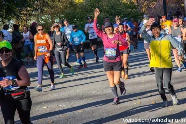 身家逾200億的54歲富婆！「每周跑步4次」從未停下腳步：因為自律所以富有