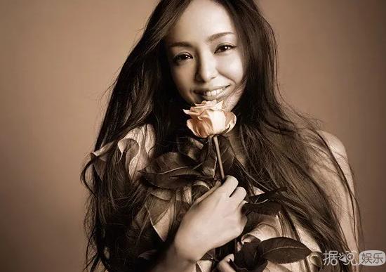 14歲出道19歲火上巔峰！41歲「日本天后」宣布引退，抹除痕迹做回普通人，粉絲不捨：25年傳奇難以被超越