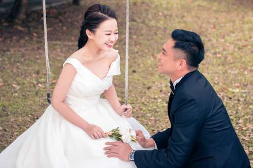 39歲何嘉文「結婚4年兩度流產」淚崩：怎麼會這樣　老公「結婚不是為了生子」讓她釋懷壓力