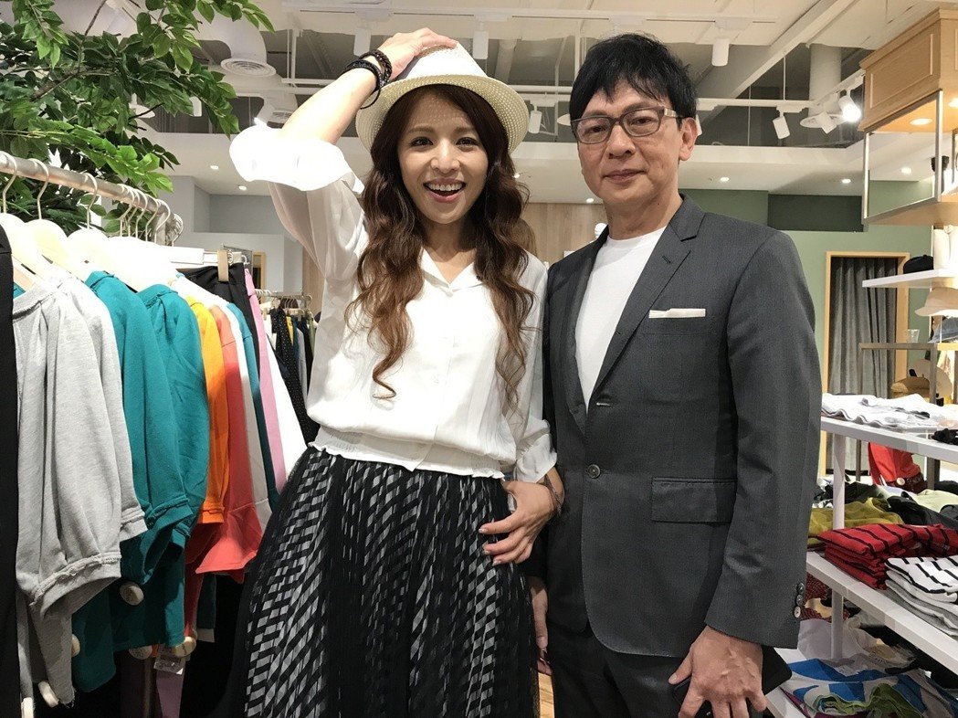 林葉亭轉行當老闆「全台60間分店」年收5億　與結婚老公22年「184公分帥兒也進演藝圈」