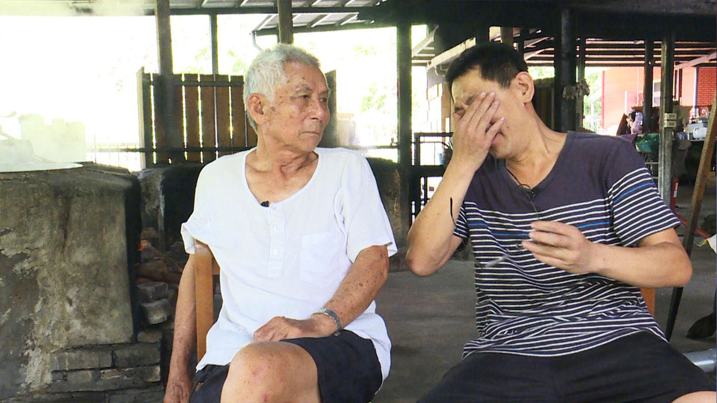 大義滅親3度送兒進牢！父母探監「一個月頭髮全白」浪子痛哭醒悟：下輩子還要當他兒子