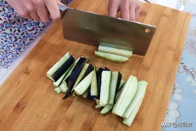 茄子這樣吃才叫爽！一次吃一鍋「超級下飯菜」　色香味俱全營養價值又高