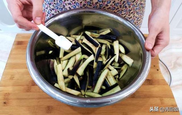 茄子這樣吃才叫爽！一次吃一鍋「超級下飯菜」　色香味俱全營養價值又高