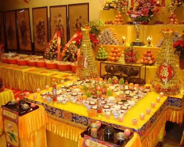 奉神拜佛者注意！「供品不能隨便吃」 供品的真正含義你要知道