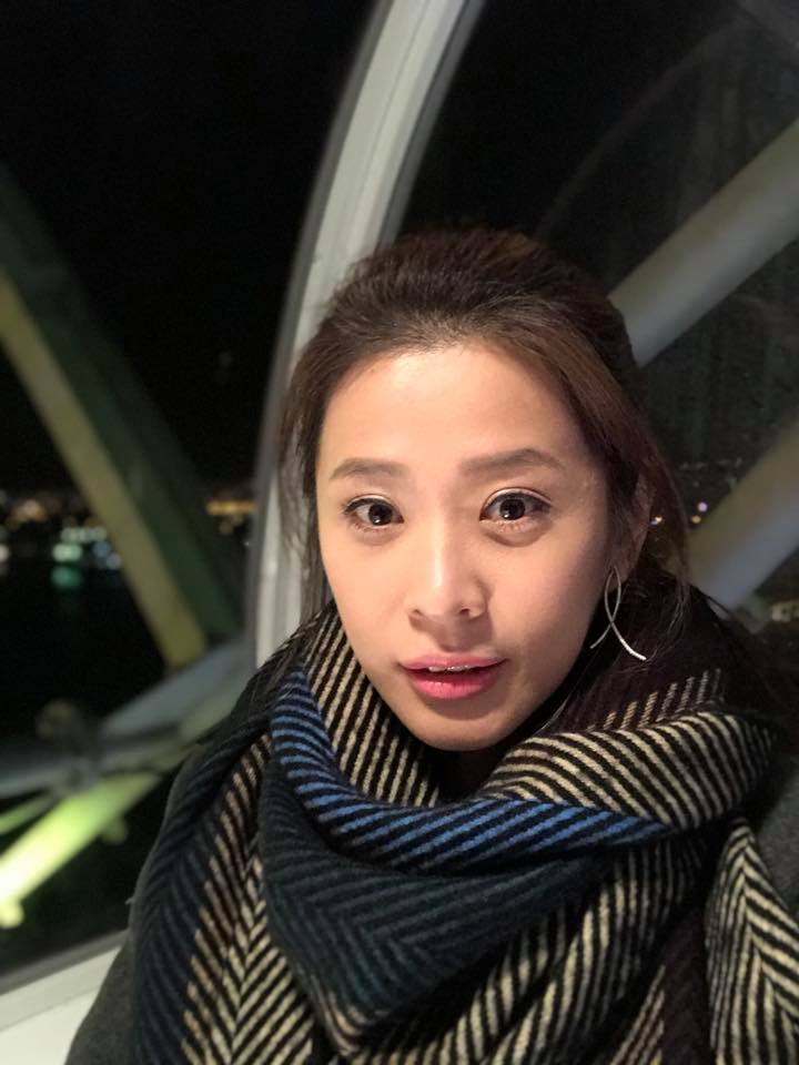 李燕曝多年隱疾「一整年都在吃藥」!18歲養家「弟弟父親節淚謝姐拉拔」哽咽:我得討生活