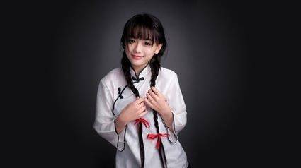 記住，要讓那些看不起你的人，對你高攀不起