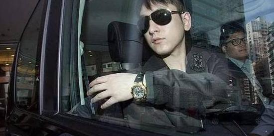 「17歲幫徐楓賺8千萬」成最年輕執行董事　今35歲擁「百億身家」仍單身一人