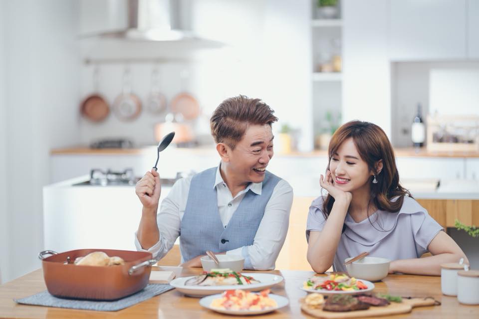 吳宗憲東區買房孝親！一片孝心卻「被媽媽神吐槽」 女兒有樣學樣送名車「2百萬只夠買輪子」