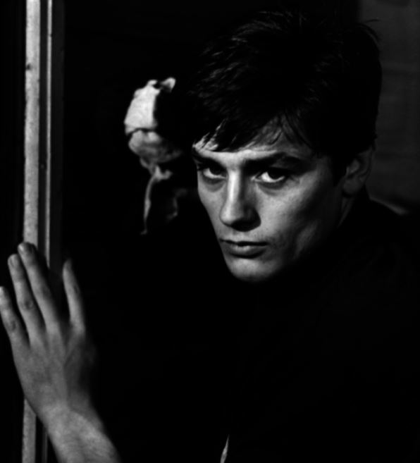 上帝的傑作!憂鬱氣息男當年被封「法國第一美男子」 引退多年「24歲帥兒」曝光網讚:帥過老爸!