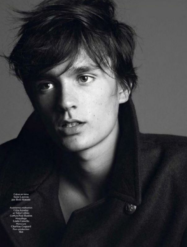 上帝的傑作!憂鬱氣息男當年被封「法國第一美男子」 引退多年「24歲帥兒」曝光網讚:帥過老爸!