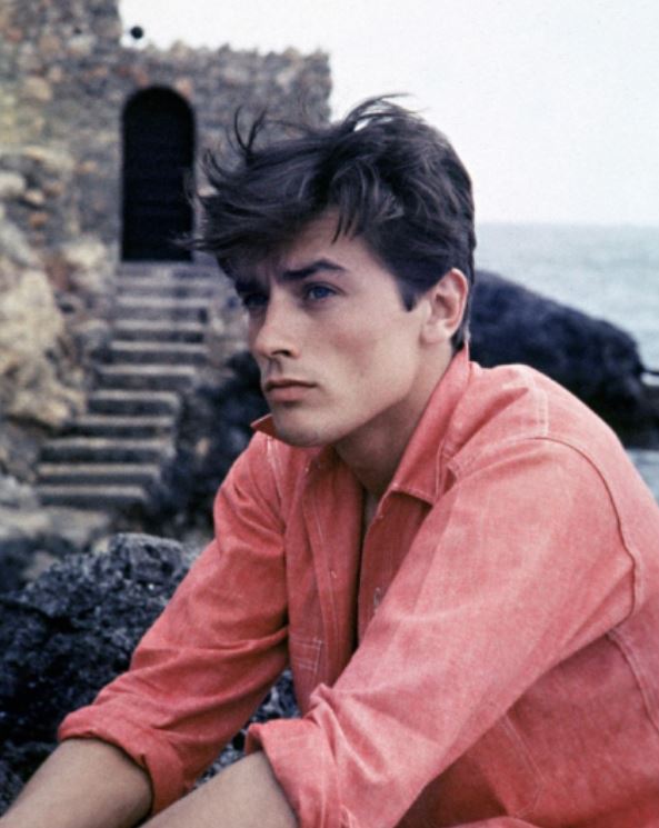 上帝的傑作!憂鬱氣息男當年被封「法國第一美男子」 引退多年「24歲帥兒」曝光網讚:帥過老爸!