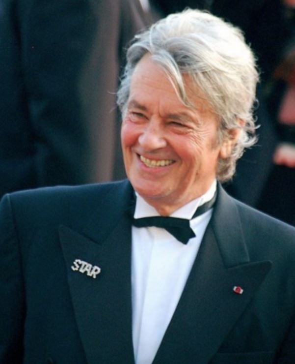 上帝的傑作!憂鬱氣息男當年被封「法國第一美男子」 引退多年「24歲帥兒」曝光網讚:帥過老爸!