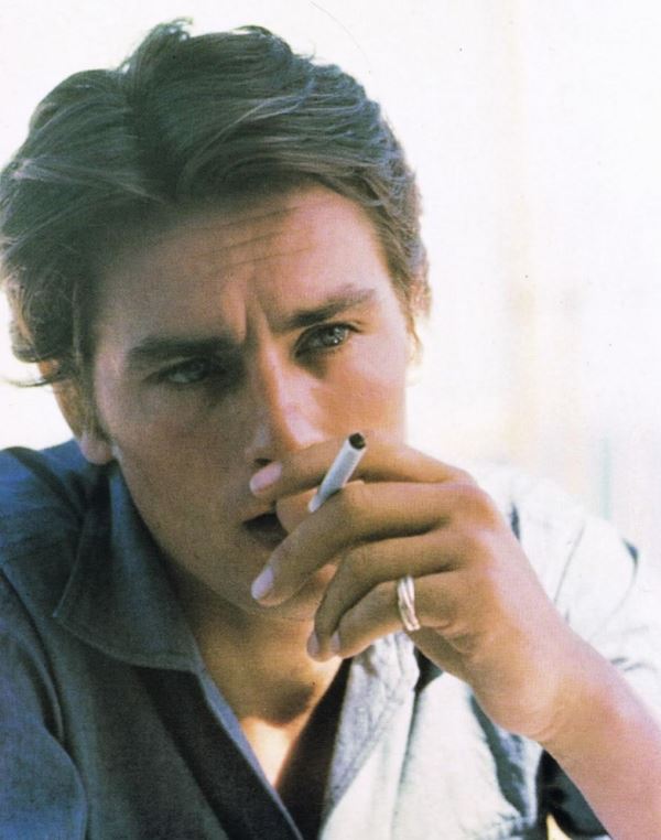 上帝的傑作!憂鬱氣息男當年被封「法國第一美男子」 引退多年「24歲帥兒」曝光網讚:帥過老爸!