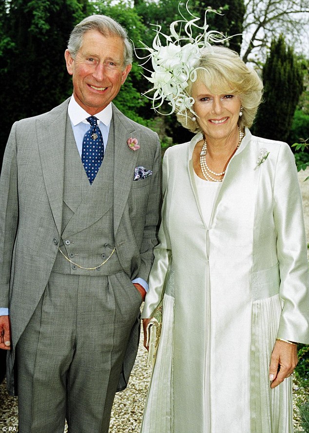 皇室最強小三「花34年逼走黛安娜」變正宮！卻遭全國痛恨「成為全英地位最低皇室」連女王都不甩她