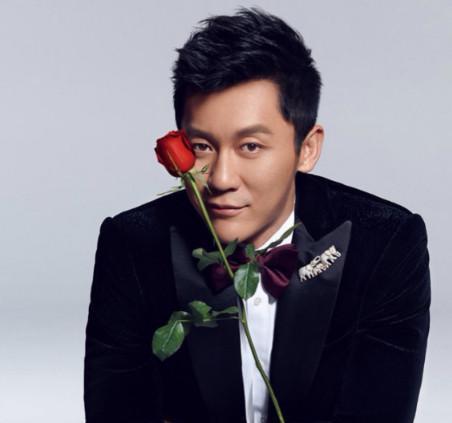 王祖藍有錢我信，鄧超有錢我信，李晨有錢我信，他有錢我難以想像！