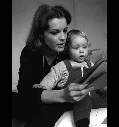 他曾是上一代的夢中情人！ 愛過無數女人卻「最放不下她」 如今83歲「除了幸福什麼都有」