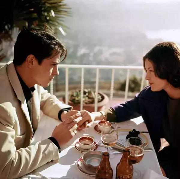 他曾是上一代的夢中情人！ 愛過無數女人卻「最放不下她」 如今83歲「除了幸福什麼都有」