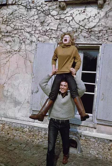 他曾是上一代的夢中情人！ 愛過無數女人卻「最放不下她」 如今83歲「除了幸福什麼都有」