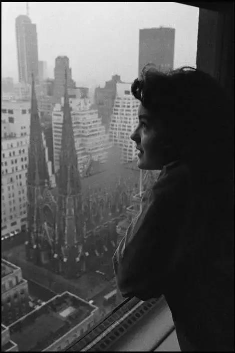 他曾是上一代的夢中情人！ 愛過無數女人卻「最放不下她」 如今83歲「除了幸福什麼都有」