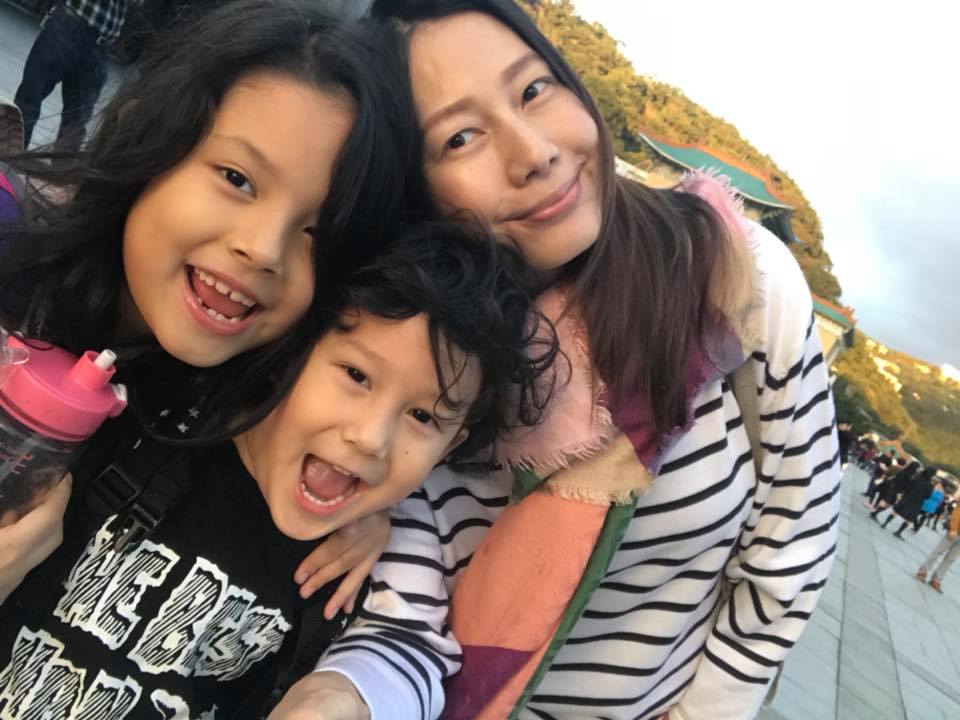 《炮仔聲》丁寧結婚10年「每天會等老公下班」感情超好　照顧「3混血兒女」不忘過兩人世界
