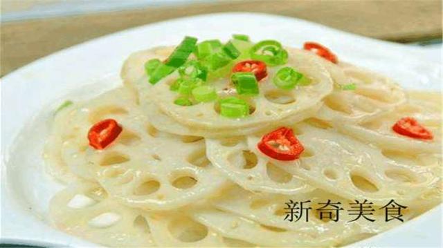 入秋後最適合煲蓮藕排骨湯！但是吃了30年蓮藕才知道，七孔和九孔的區別，別買錯了