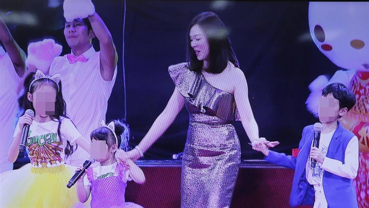 郭台銘老婆傳「再懷第4胎豬寶寶」？　夫妻倆沉默1天「親自出面回應」笑喊：真的很感動