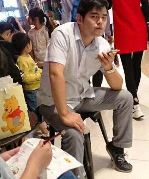 和明星撞臉的路人，女版鹿晗，工地的baby，迪麗熱巴變大媽！