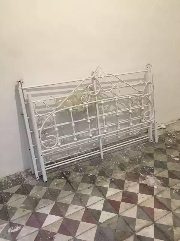 想省錢90後女子「大膽租下7千元舊屋」　神改造讓網友喊：拜託租給我