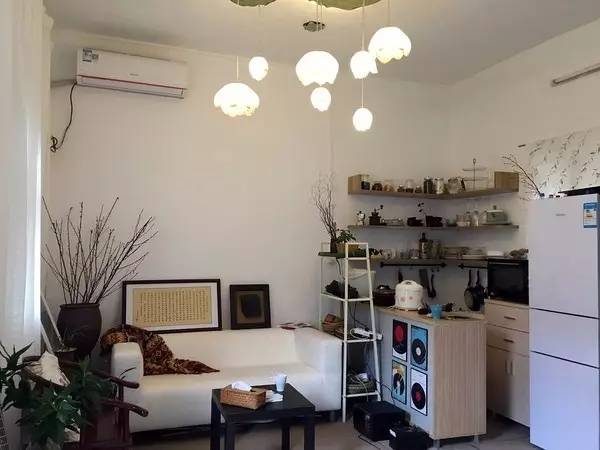 想省錢90後女子「大膽租下7千元舊屋」　神改造讓網友喊：拜託租給我