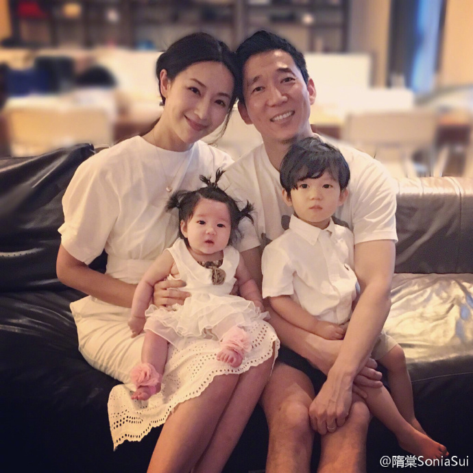 隋棠昔曬「三代同框」慶女兒生日！高顏兒女萌翻眾人　網友焦點卻全在「爺孫合照」