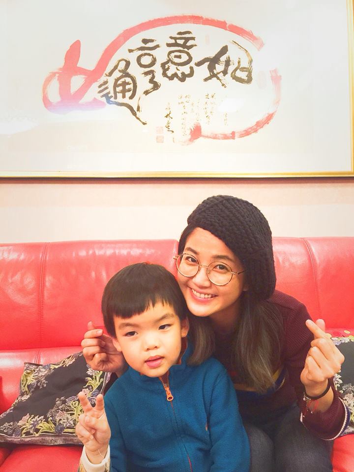 認識4個月閃婚！小Call「像家人般熟悉」被寵成公主　婆婆「預先上照顧寶寶課程」一家齊心拚子