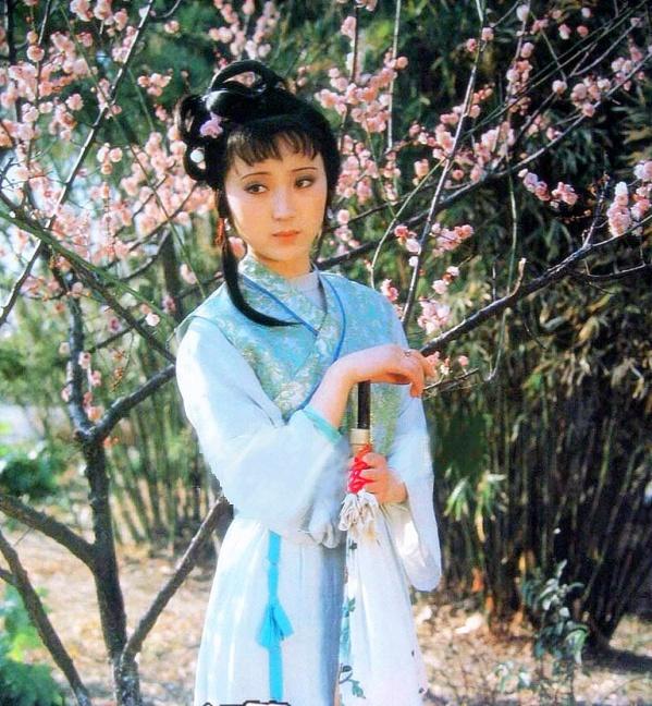 「林黛玉」陳曉旭一生坎坷! 孩子沒了又患重症…丈夫最後甘願「陪她出家」:這才是真情