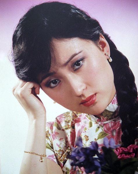 「林黛玉」陳曉旭一生坎坷! 孩子沒了又患重症…丈夫最後甘願「陪她出家」:這才是真情