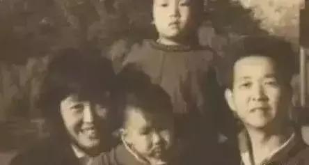 因「沒生兒子」遭婆婆嫌棄！丈夫暗自另組家庭　獨養2女兒成為身價上億「水餃皇后」