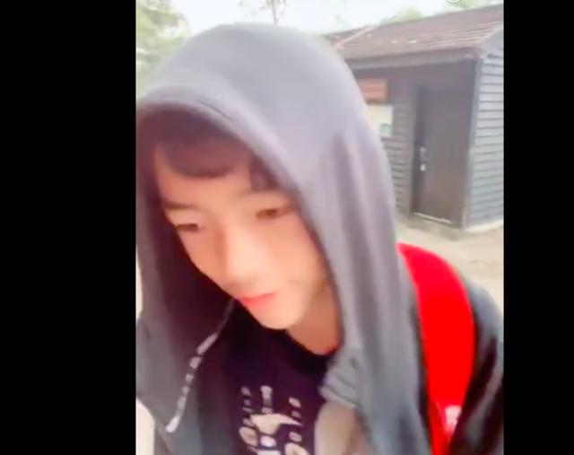 張柏芝開心秀出「豪華新房」還附泳池!帶兩兒拜年:大的像謝霆鋒,小的像張柏芝